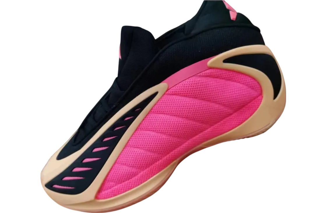 Lanzamientos de sneakers 2024