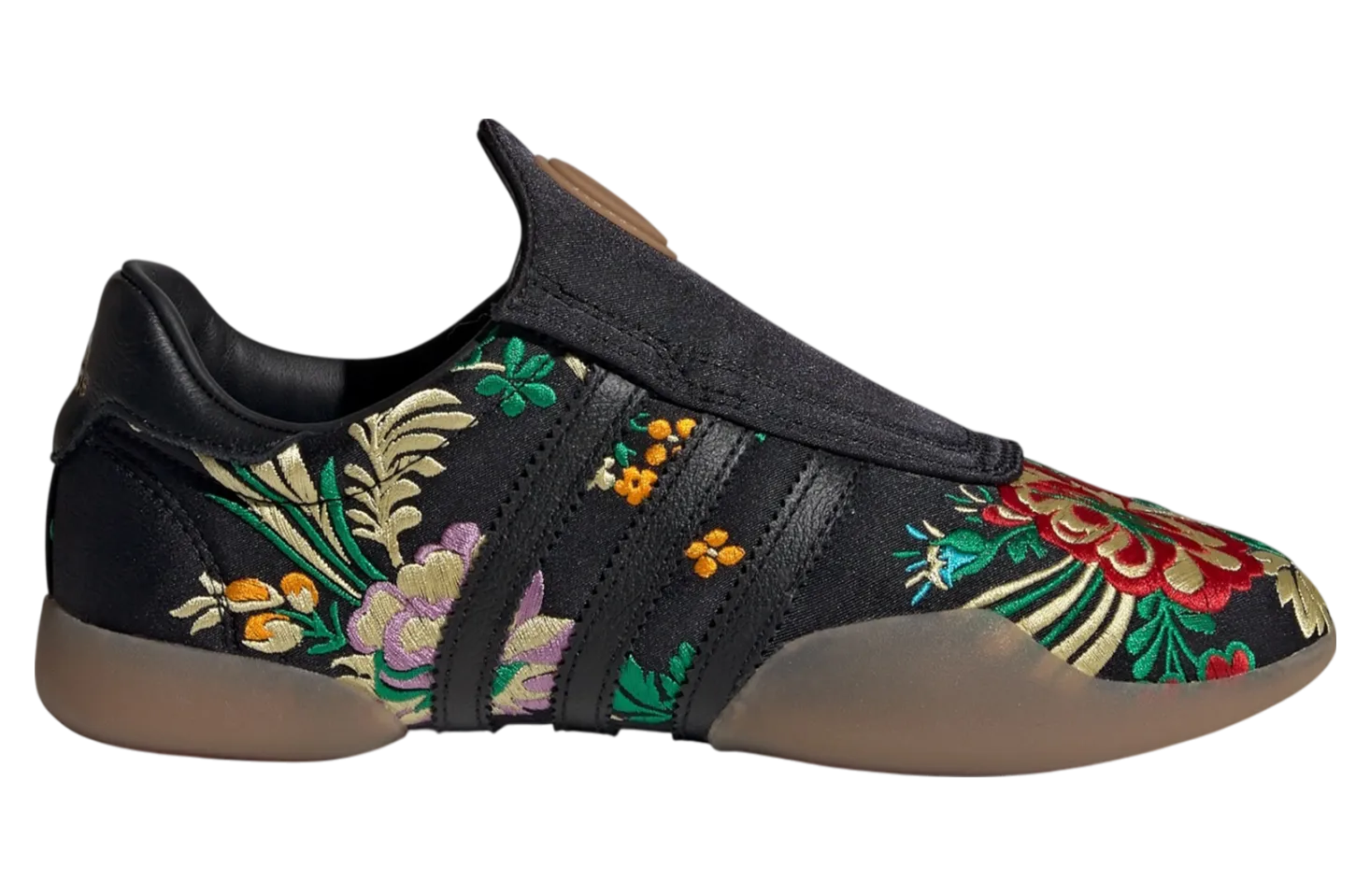 Lanzamientos de sneakers 2024