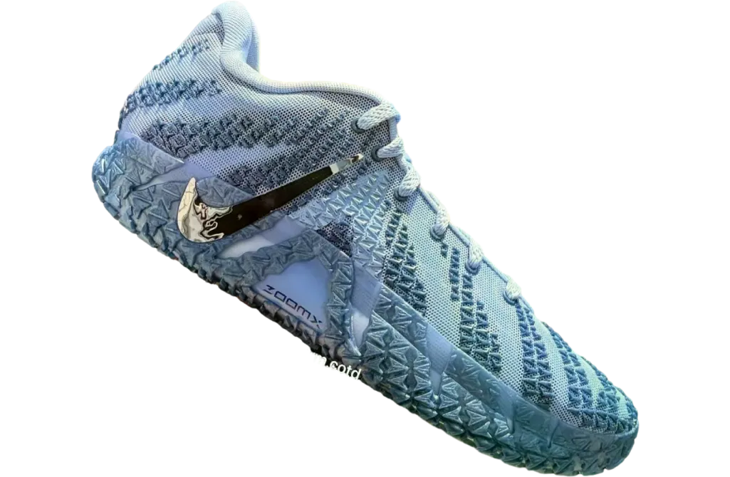 Lanzamientos de sneakers hoy