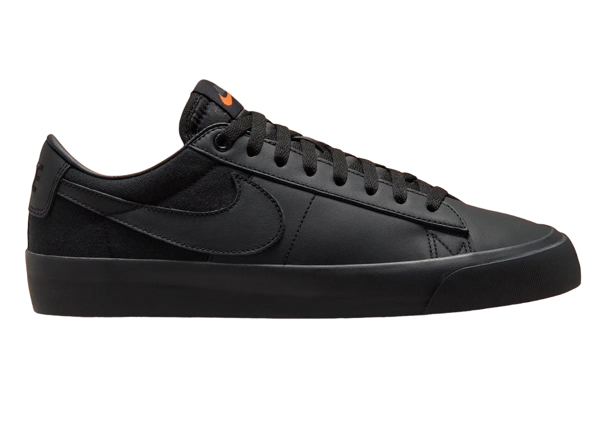 nike sb zoom blazer low pro gt iso triple black