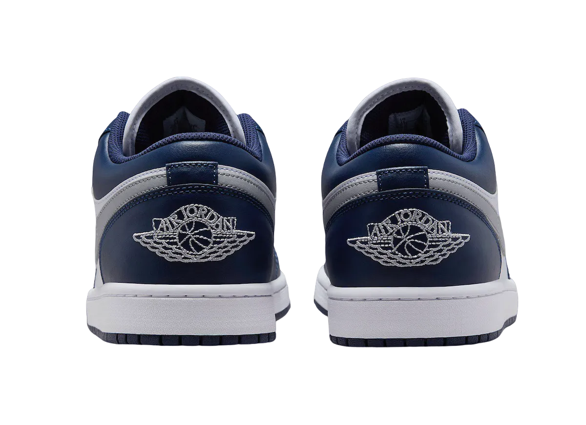 Air Jordan 1 Low Midnight Navy 3