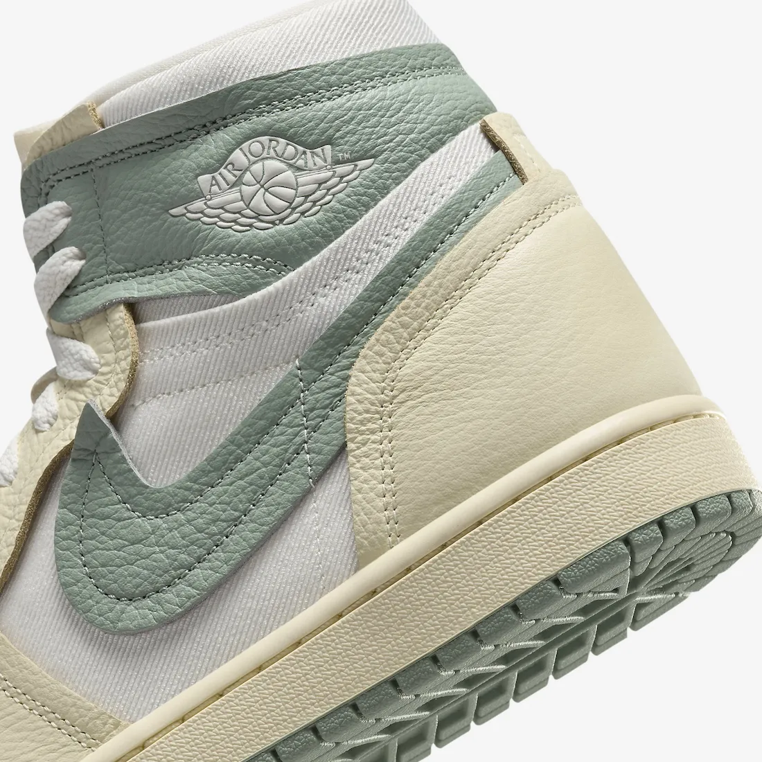 Air Jordan 1 MM High WMNS Jade Smoke 6