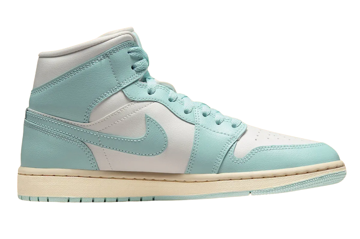 Air Jordan 1 Mid WMNS Light Dew 1