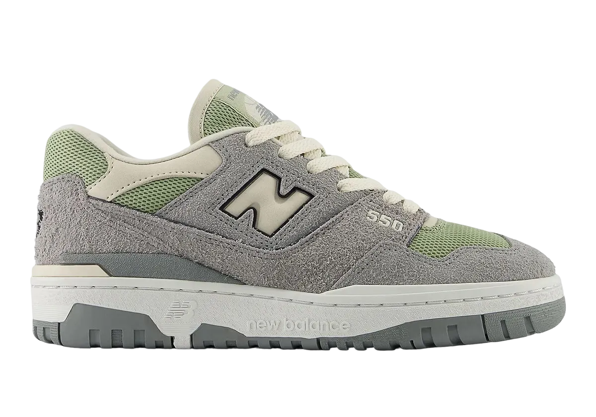 New Balance 550 WMNS Grey Day day