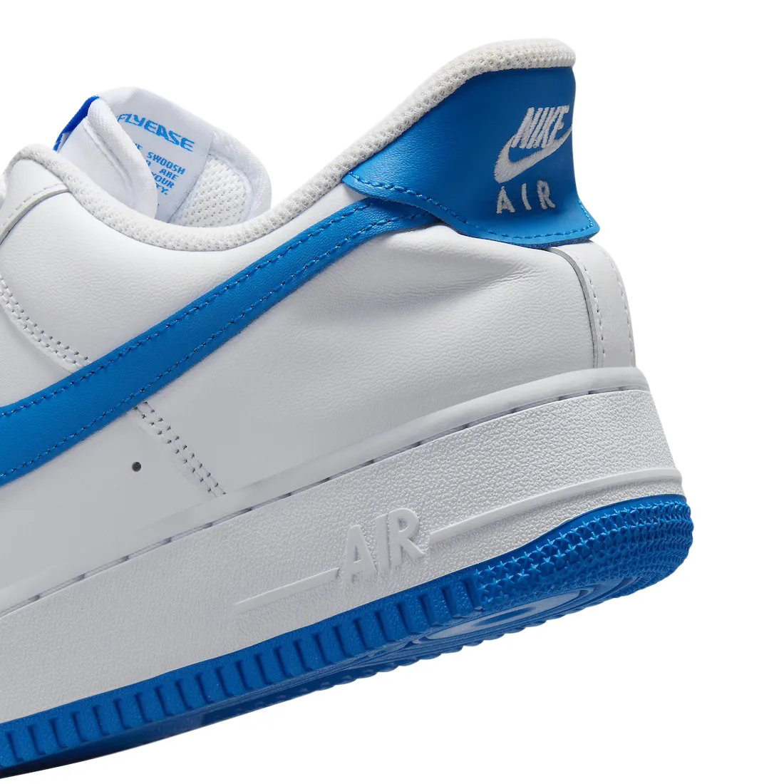 Nike Air Force 1 Low EasyOn White Hyper Royal 7