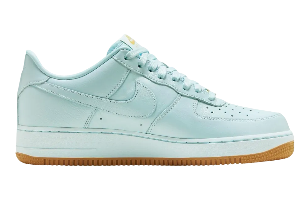 Nike Air Force 1 Low Glacier Blue Gum 1