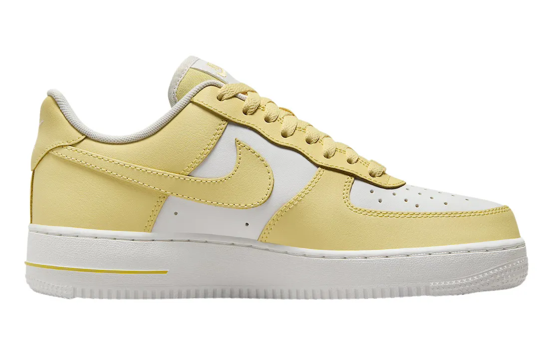 Nike Air Force 1 Low Light Lemon Venom 1