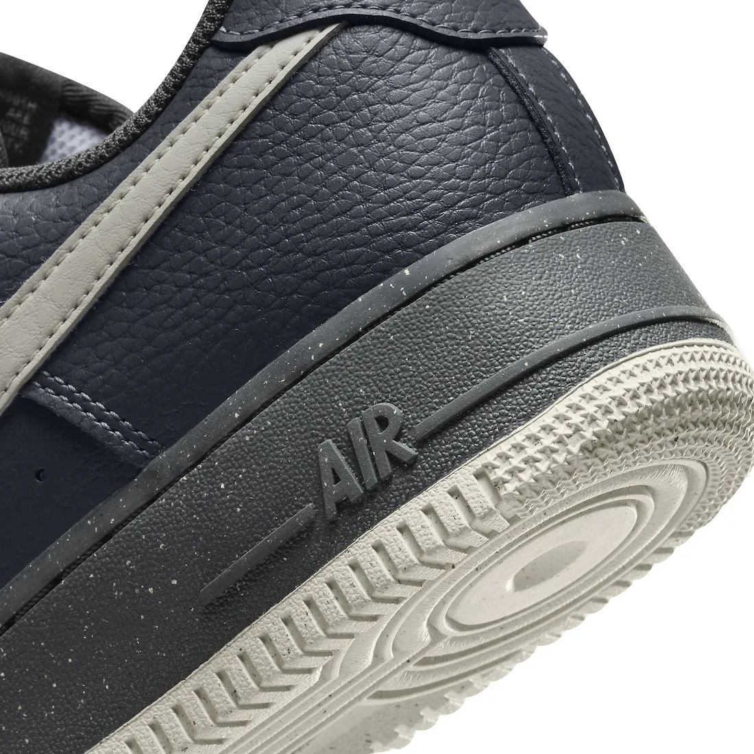 Nike Air Force 1 Low WMNS Next Nature Anthracite 6