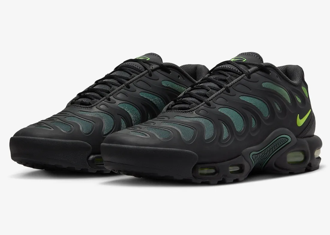 Nike Air Max Plus Drift Black Vintage Green 0