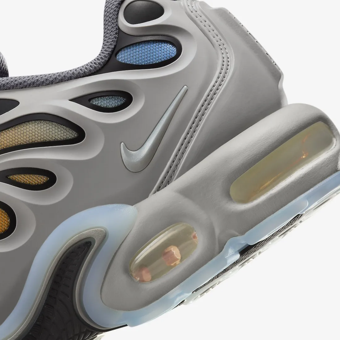 Nike Air Max Plus Drift Light Smoke Grey 6