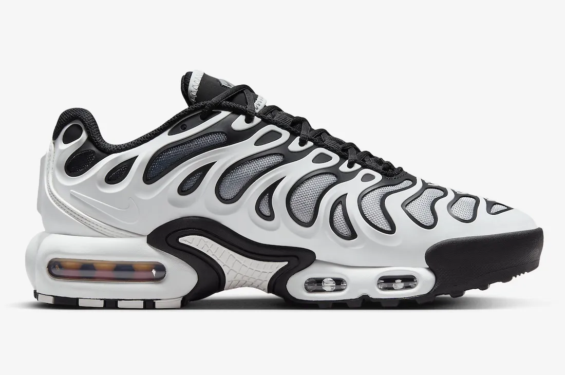 Nike Air Max Plus Drift White Black 1