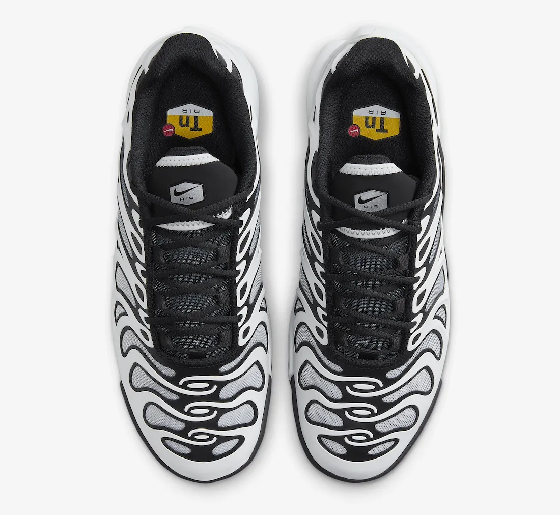 Nike Air Max Plus Drift White Black 2