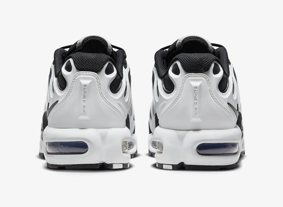 Nike Air Max Plus Drift White Black 3