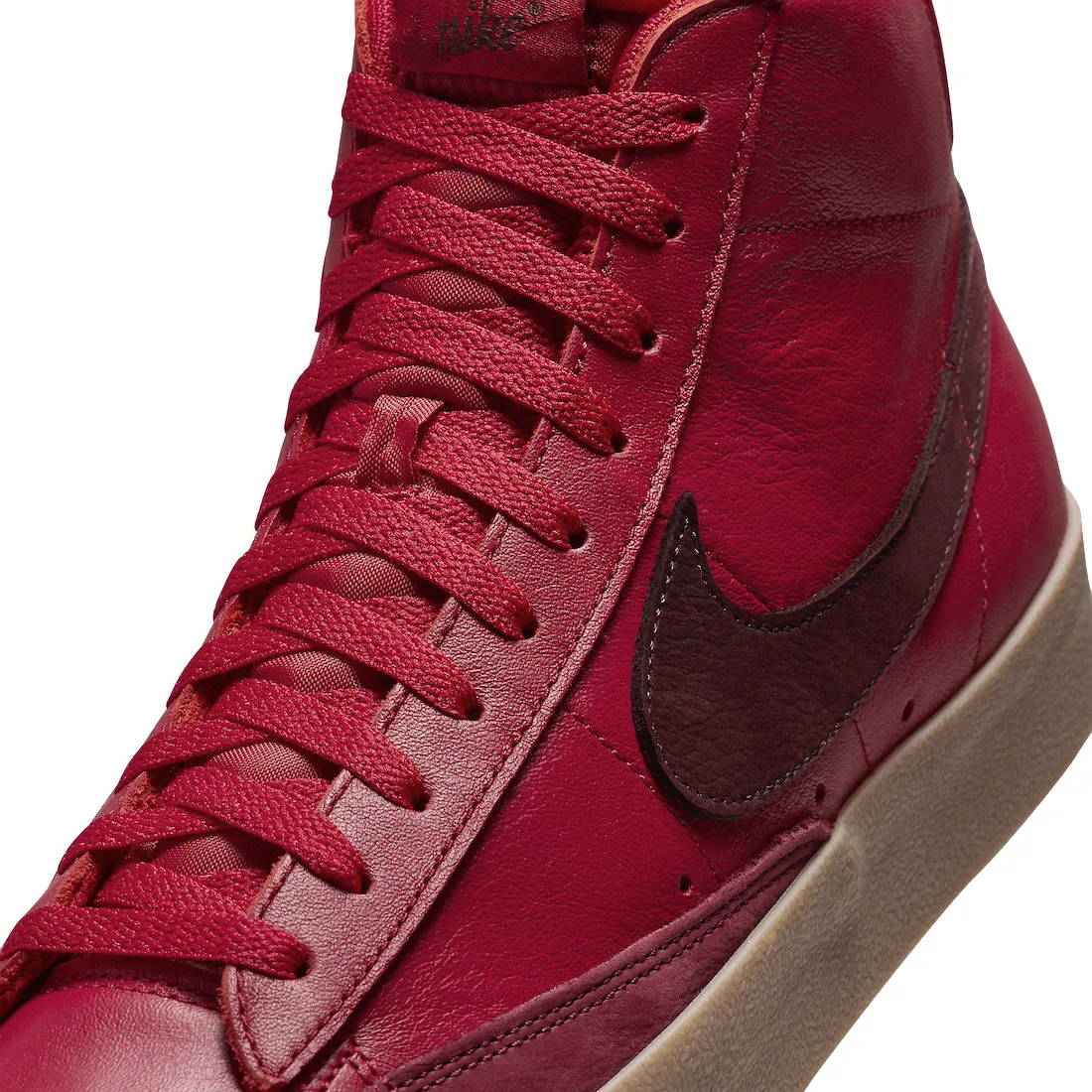 Nike Blazer Mid 77 Layers of Love 5