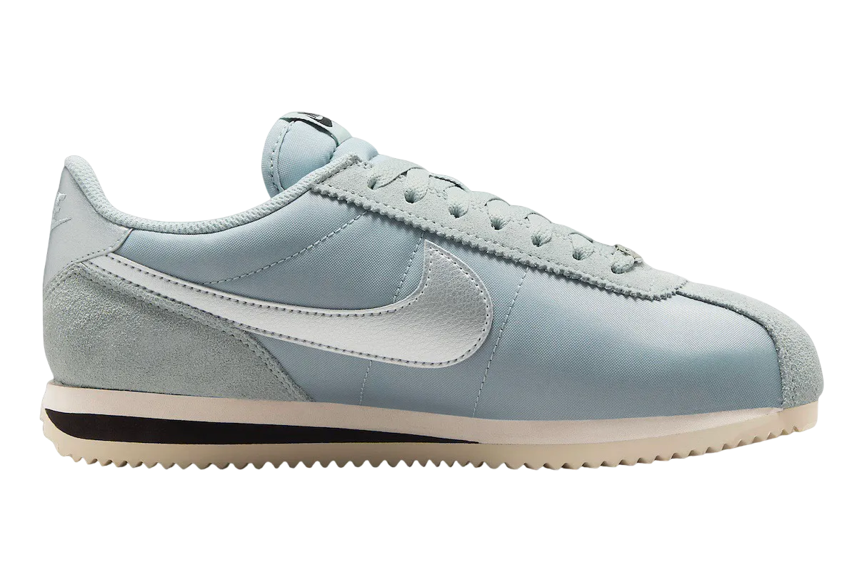 Nike Cortez Light Pumice 1