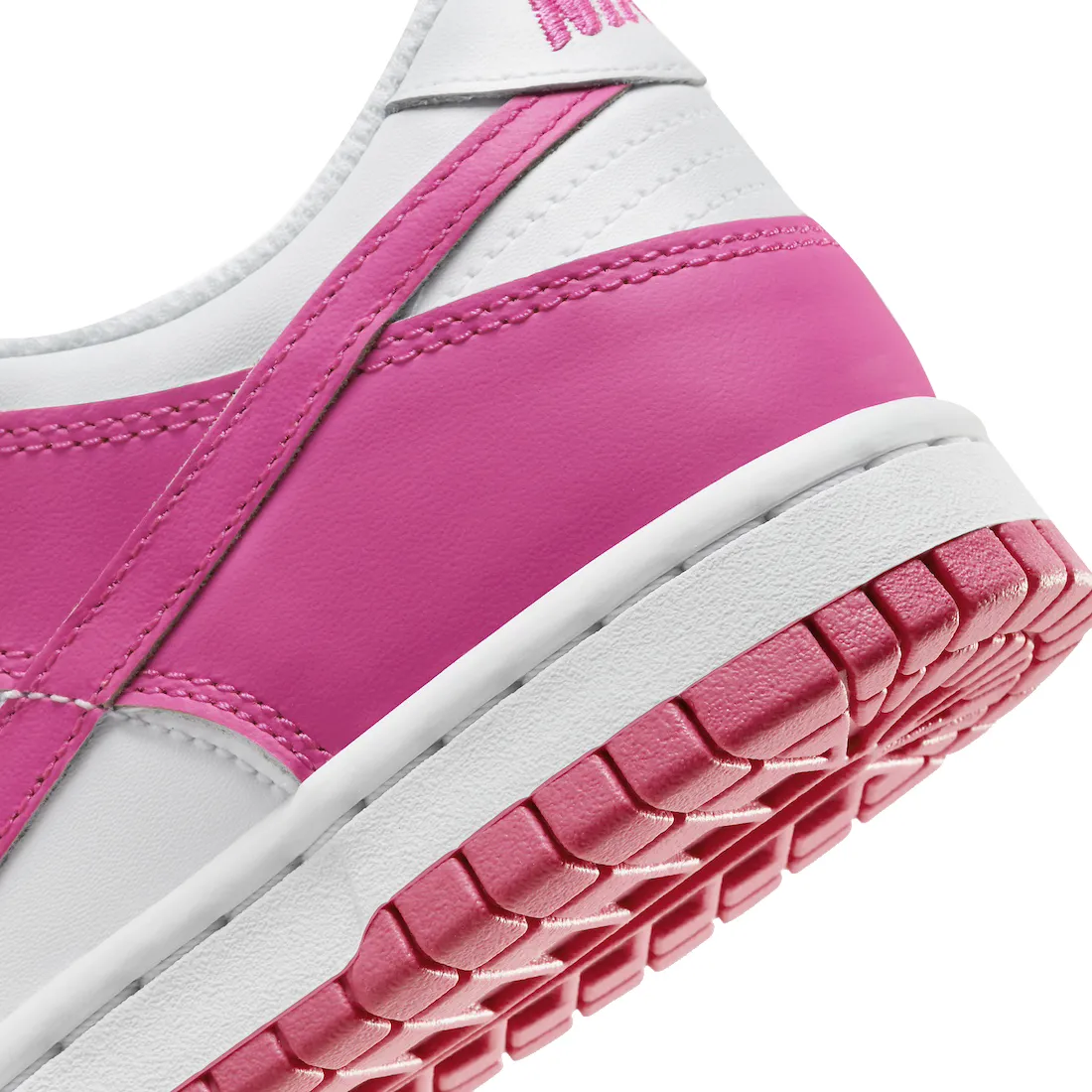 Nike Dunk Low GS Laser Fuchsia 6