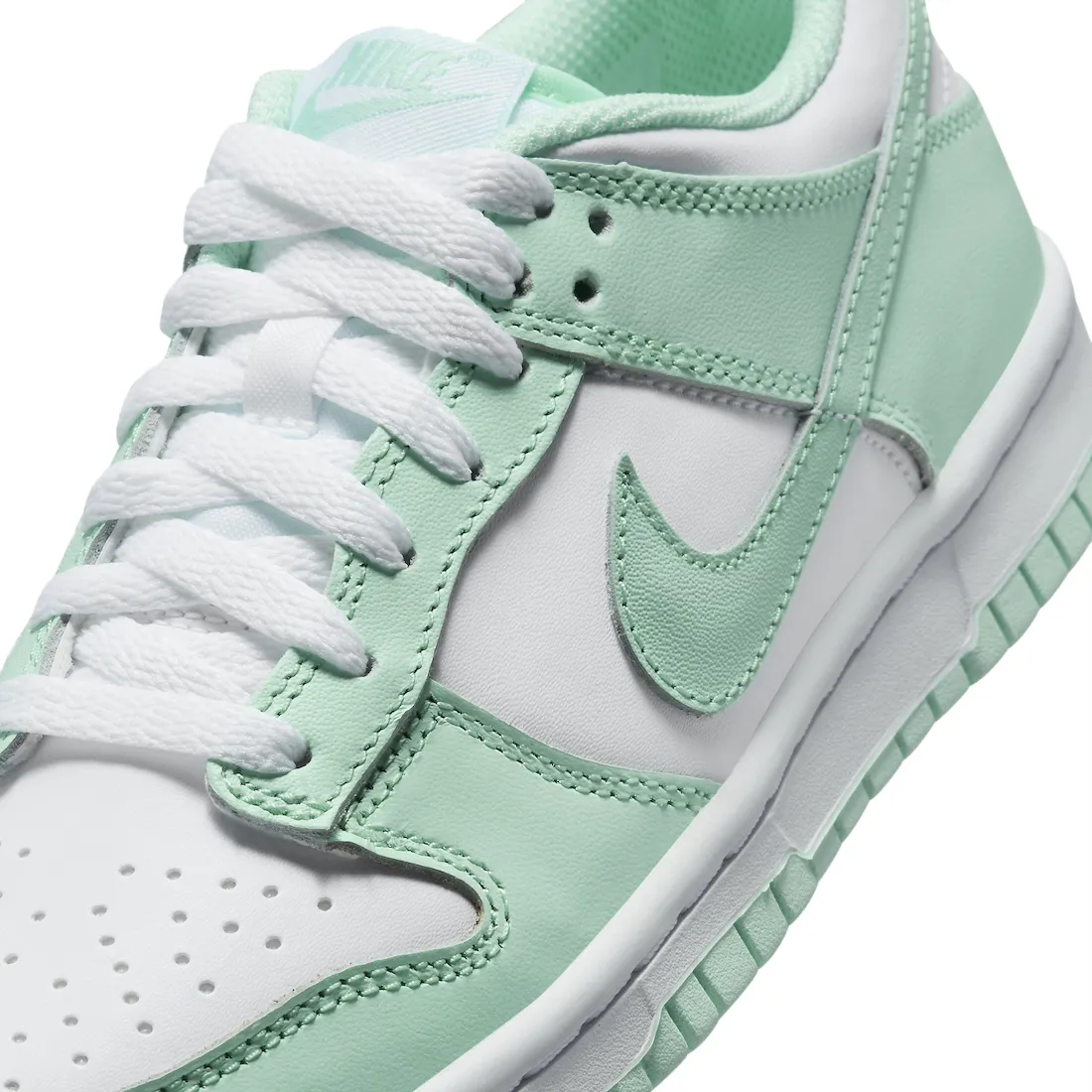 Nike Dunk Low GS Mint Foam 5