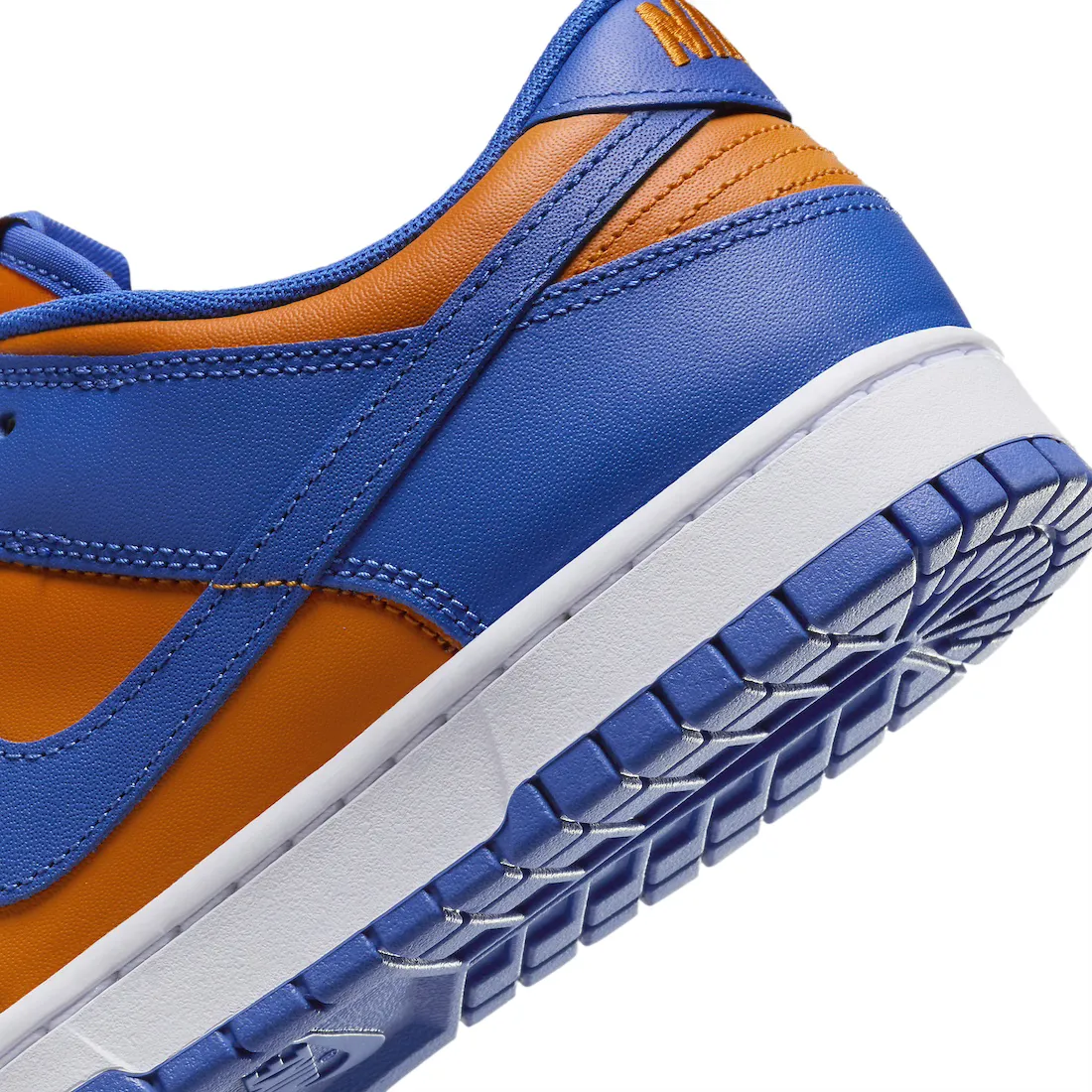 Nike Dunk Low Knicks 5