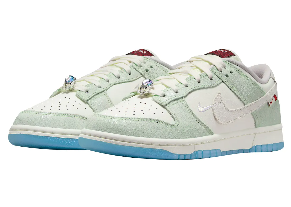 Nike Dunk Low LX WMNS Just Do It Dusty Cactus 0