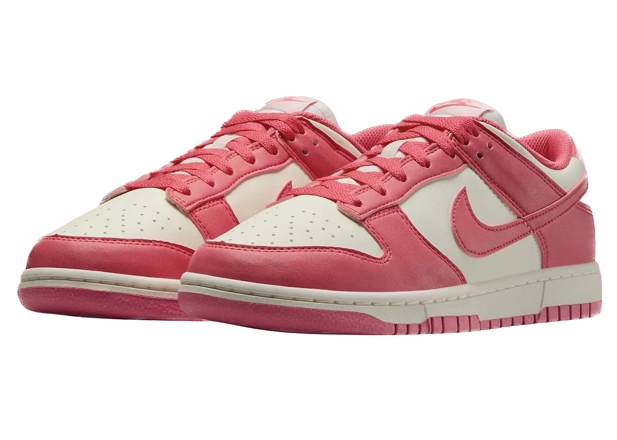 Nike Dunk Low WMNS Next Nature Aster Pink 0