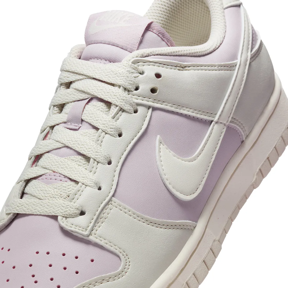 Nike Dunk Low WMNS Next Nature Platinum Violet 5