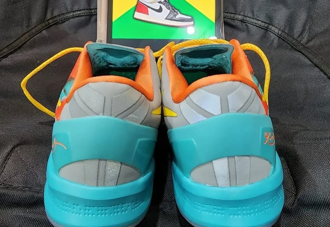 Nike Kobe 8 Protro Venice Beach 2