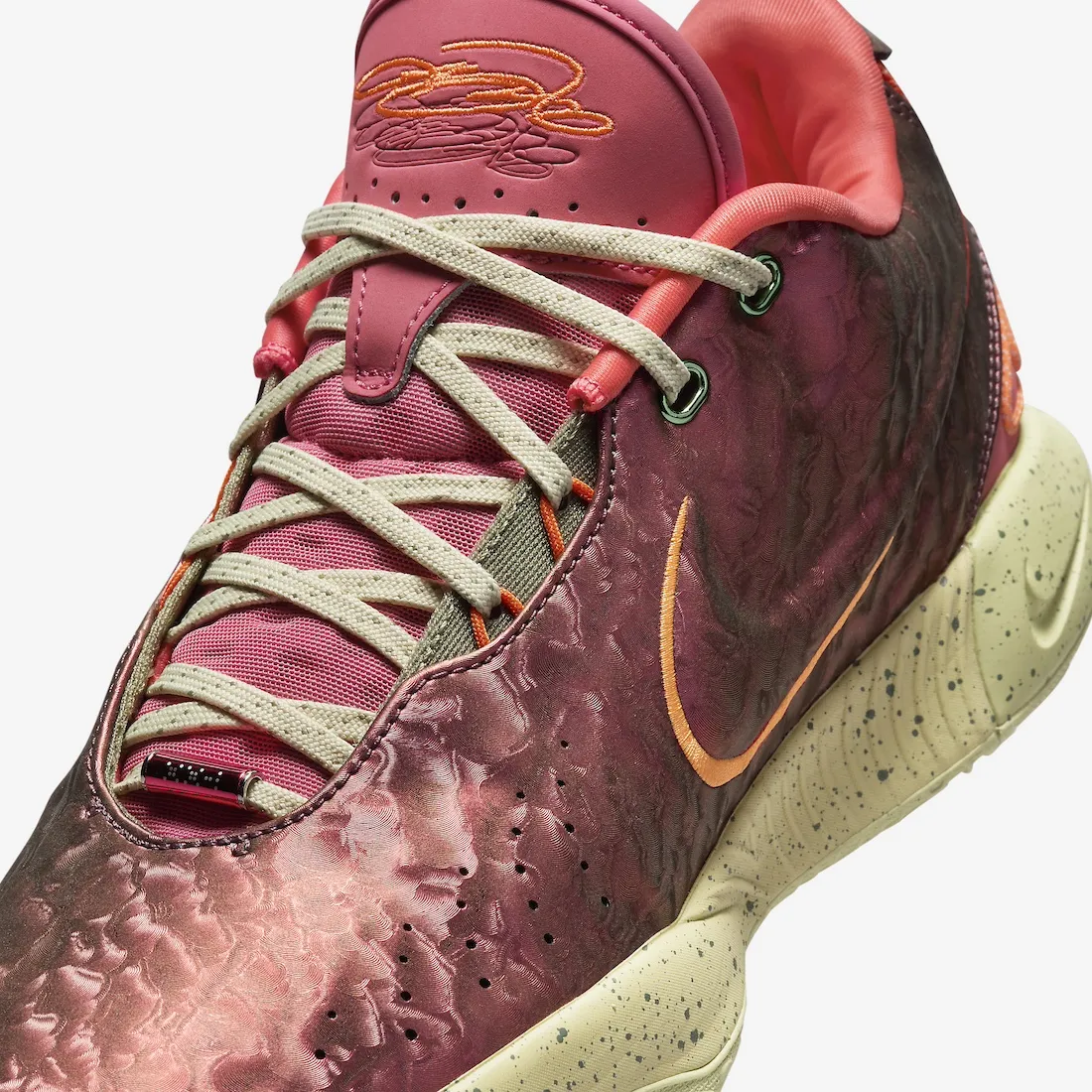 Nike LeBron 21 Queen Conch 5