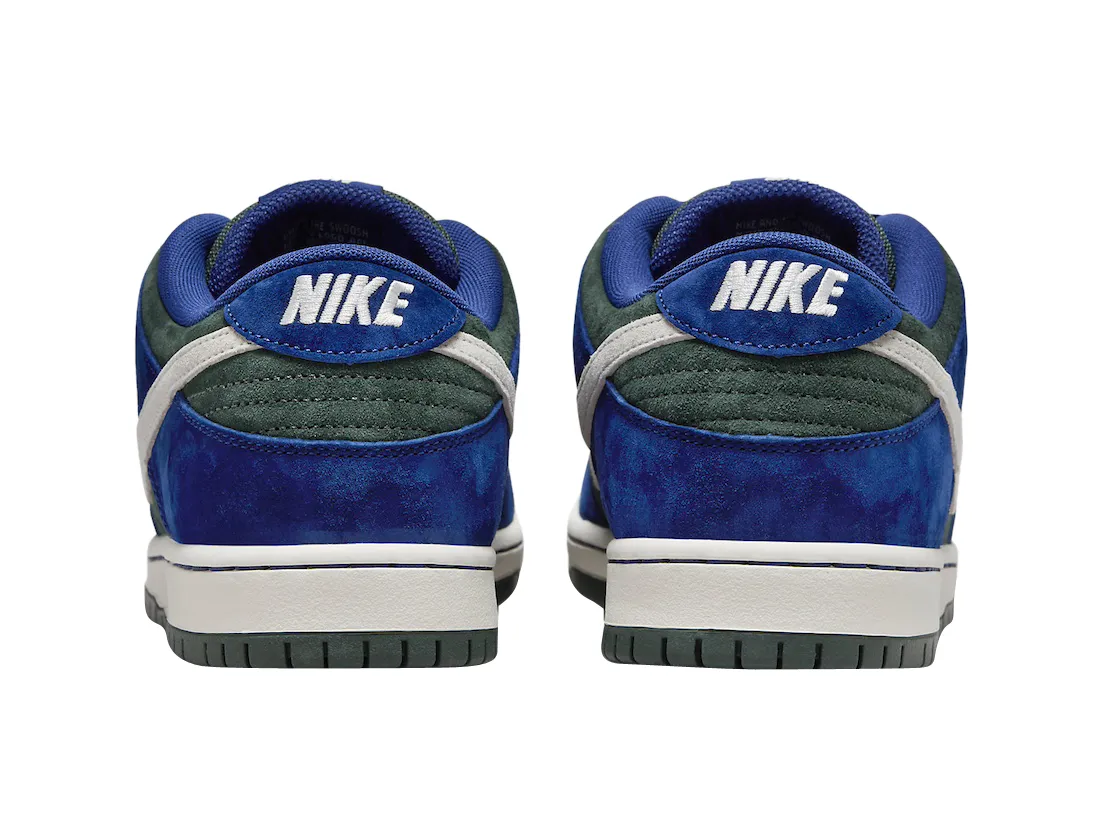 Nike SB Dunk Low Deep Royal Blue 3