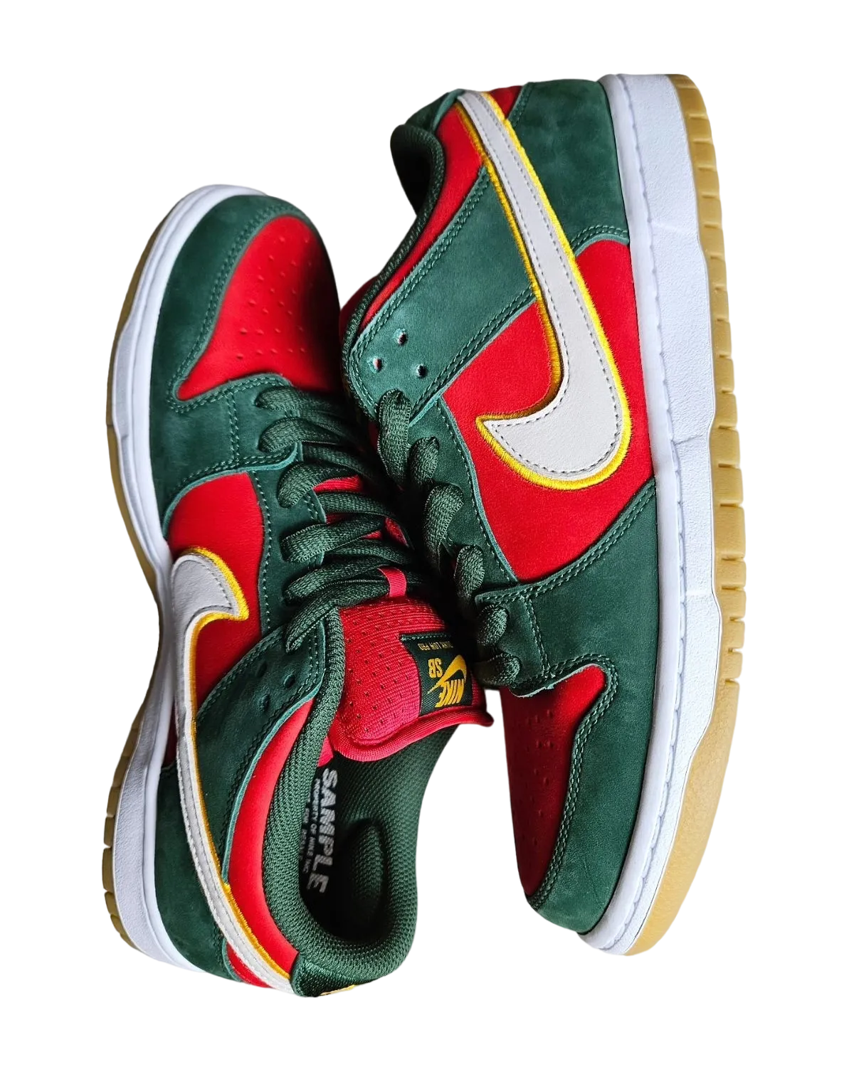 Nike SB Dunk Low PRM Seattle Supersonics 1