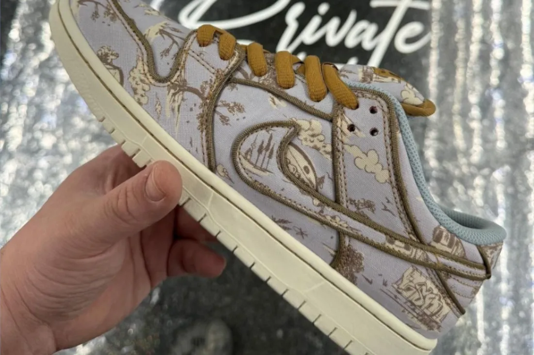 Nike SB Dunk Low Premium Pastoral Print print