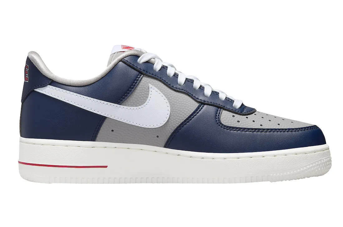 Nike WMNS Air Force 1 Low Be True To Her School College Navy 1