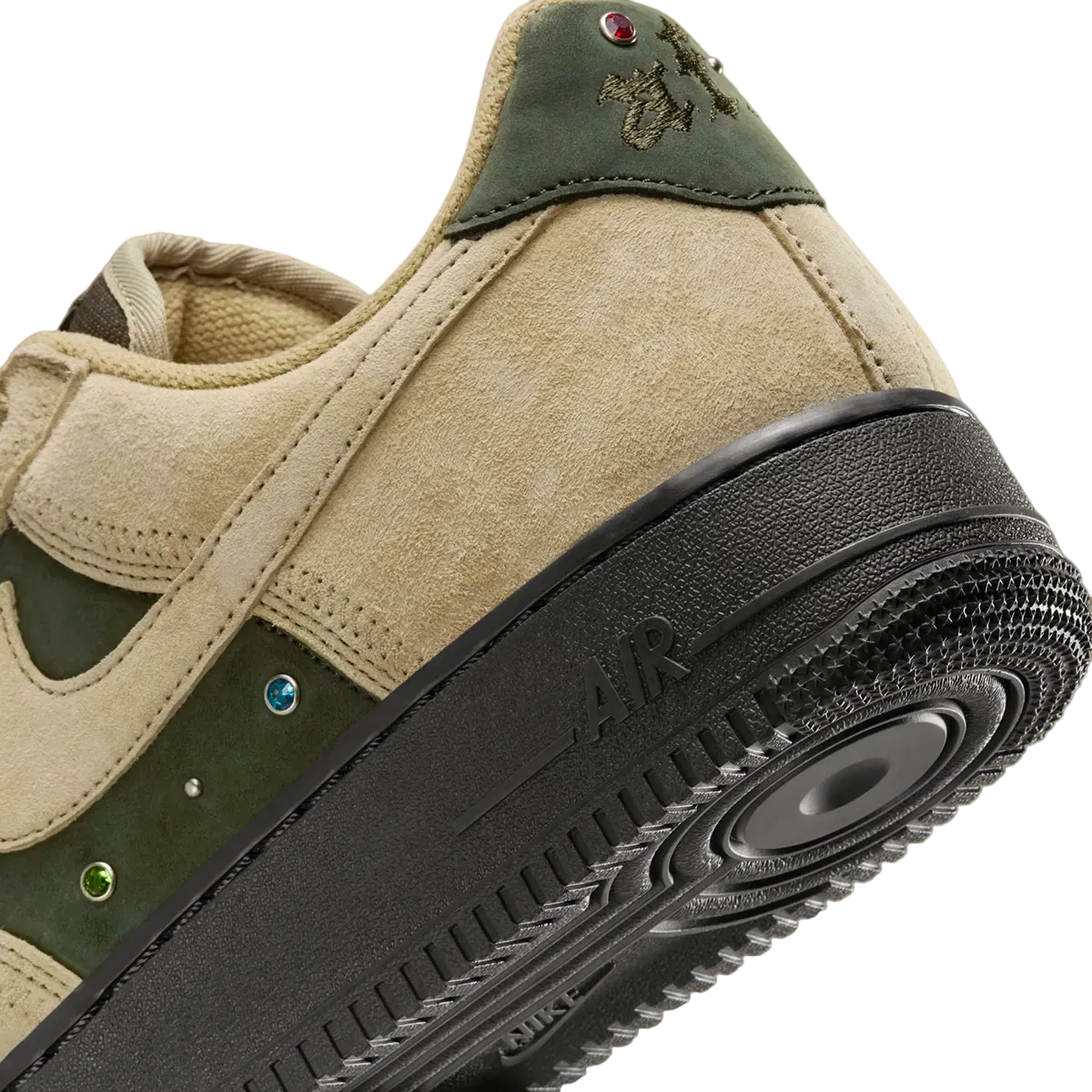 Nike WMNS Air Force 1 Low Dark Army Neutral Olive 5