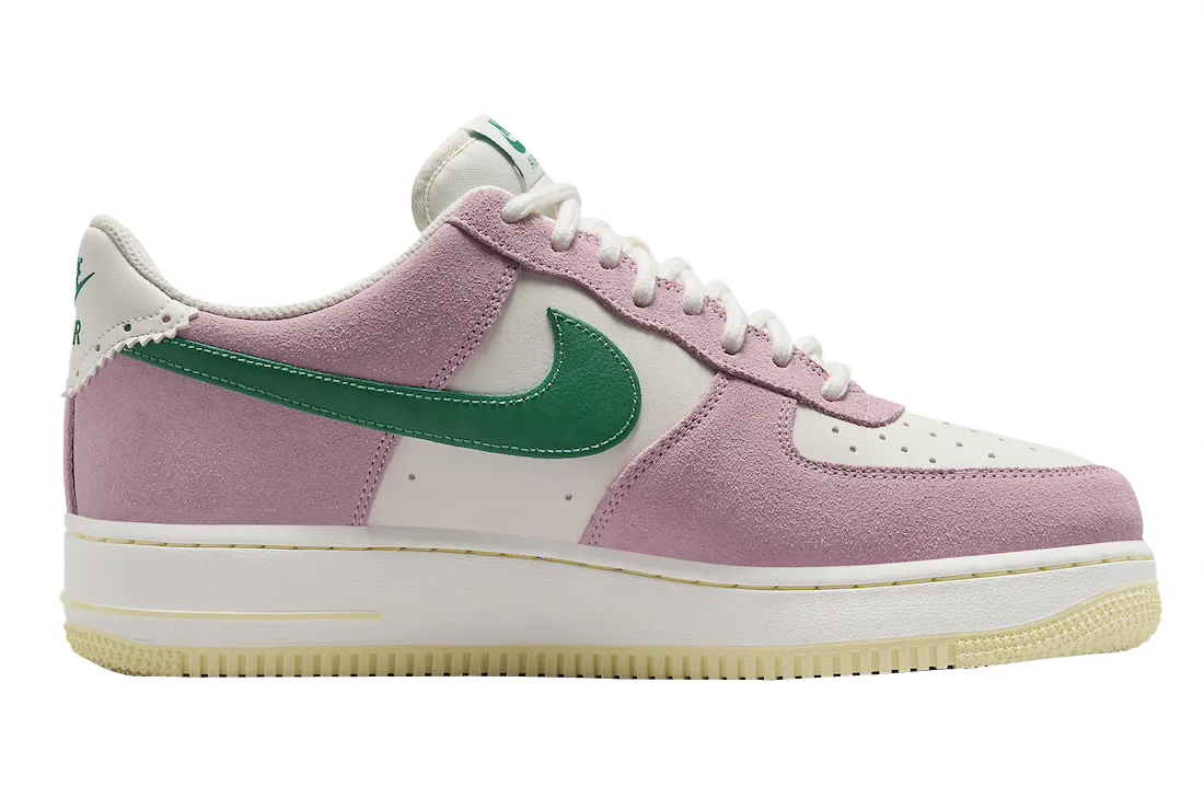 Nike WMNS Air Force 1 Low Soft Pink 1