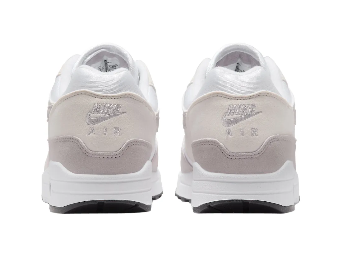 Nike WMNS Air Max 1 Platinum Violet 3