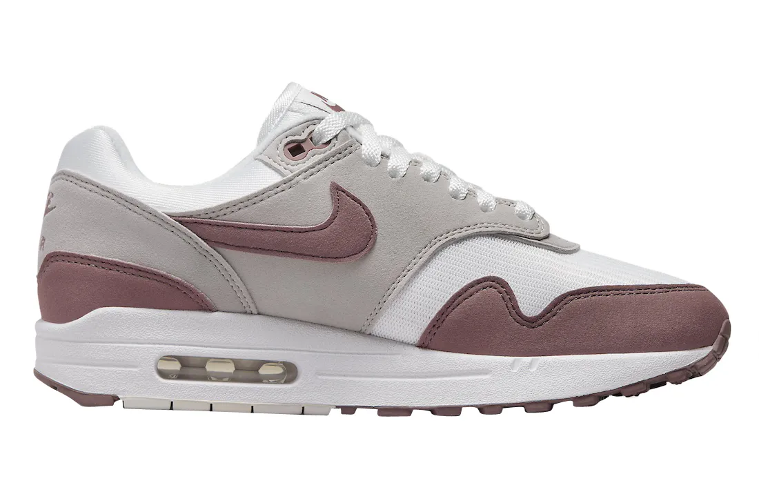 Nike WMNS Air Max 1 Smokey Mauve 1