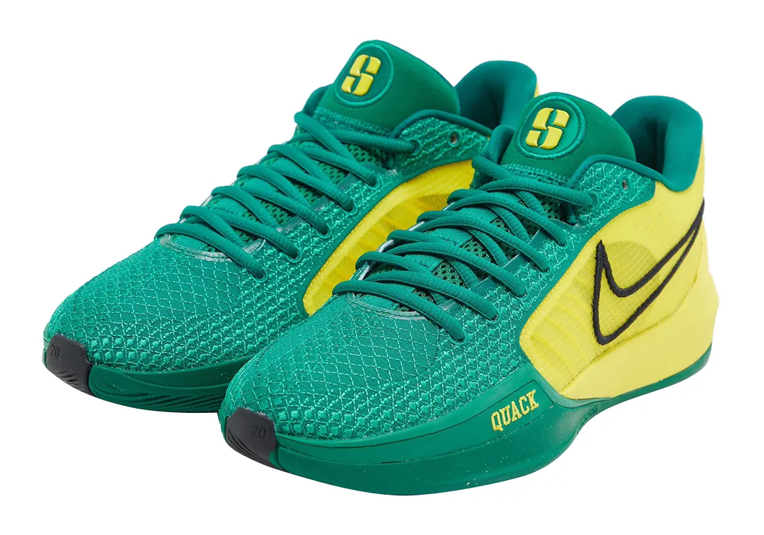 Nike WMNS Sabrina 1 Oregon Ducks 0