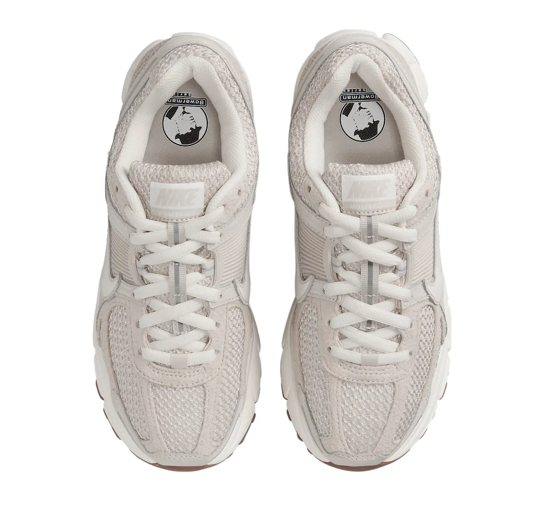 Nike WMNS Zoom Vomero 5 Light Orewood Brown 2