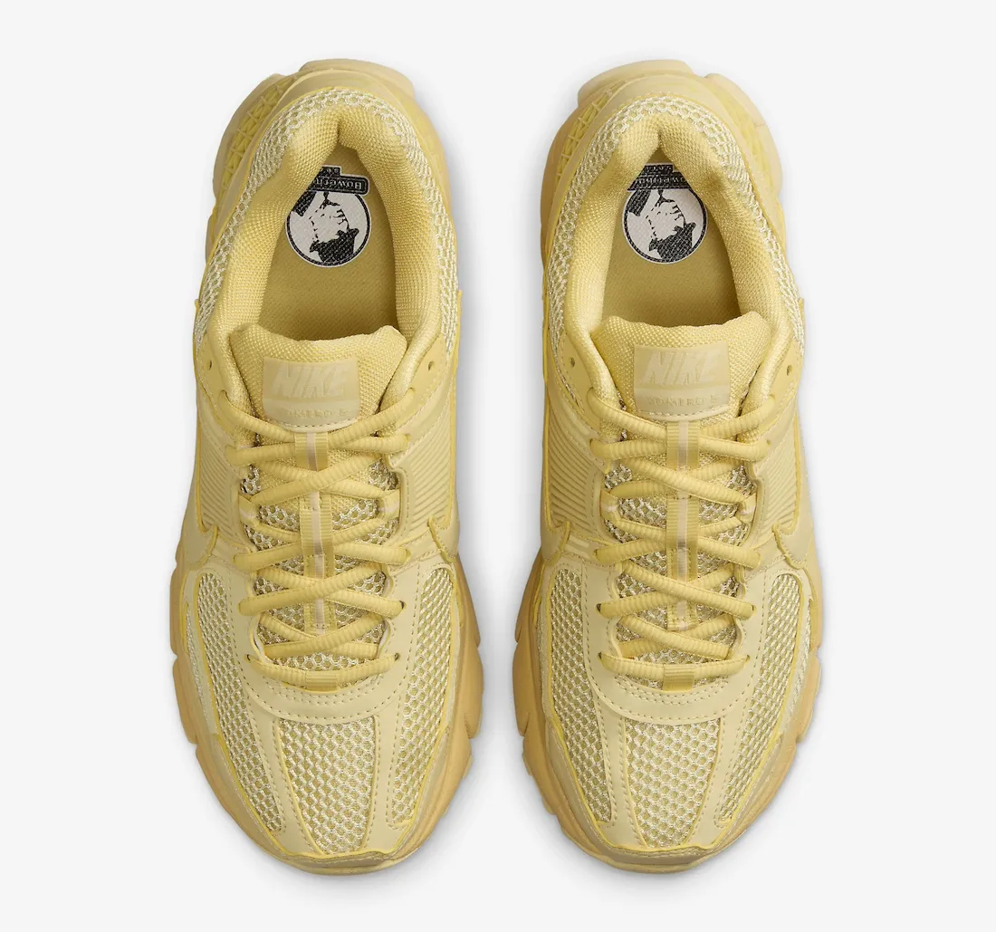 Nike WMNS Zoom Vomero 5 Saturn Gold 2