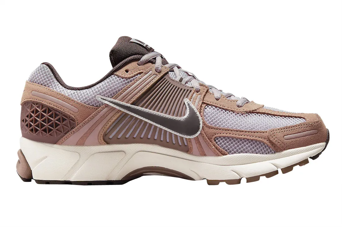 Nike Zoom Vomero 5 Dusted Clay 1