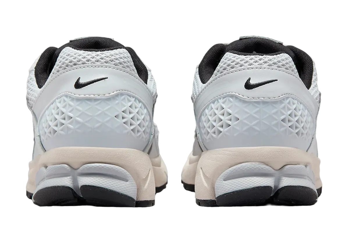 Nike Zoom Vomero 5 Pure Platinum Light Orewood Brown 3