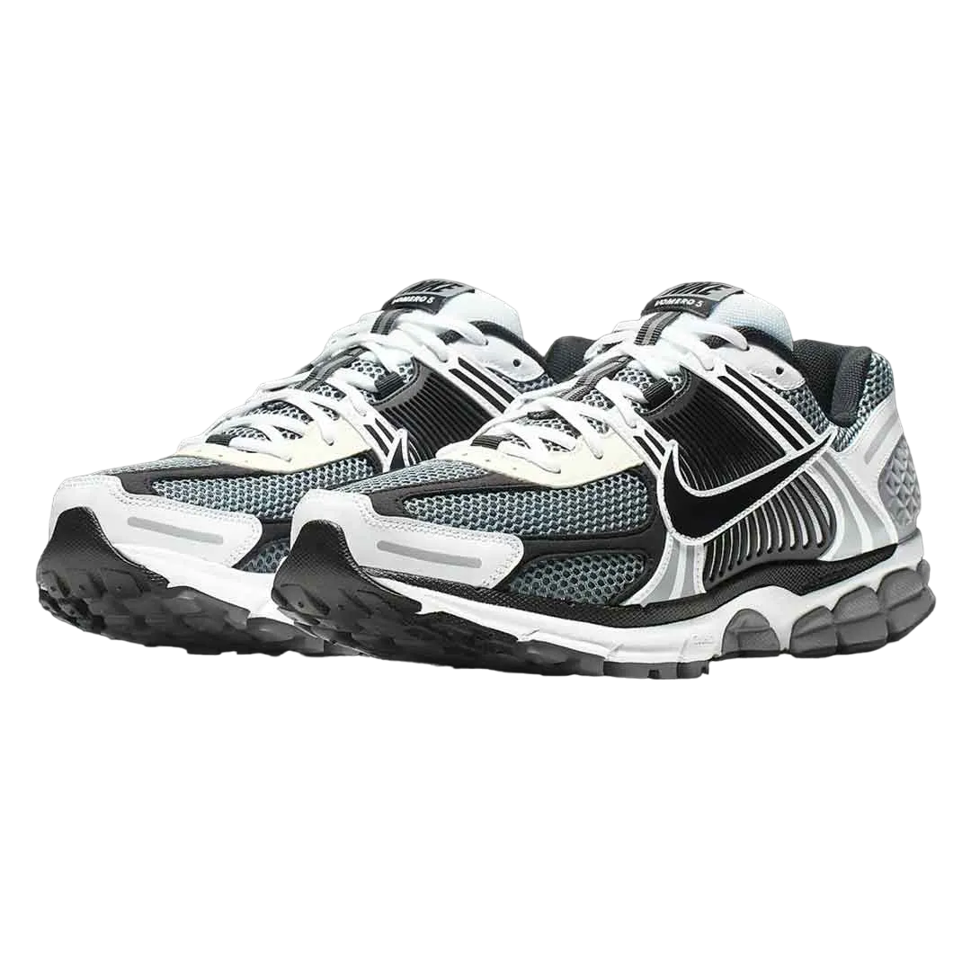 Nike Zoom Vomero 5 SE SP Dark Grey 0