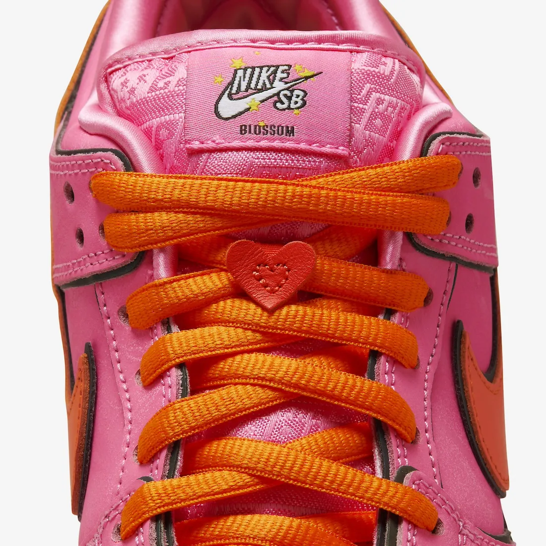 The Powerpuff Girls x Nike SB Dunk Low Blossom 7