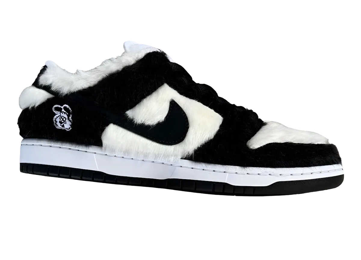 Verdy x Nike SB Dunk Low Vick vick