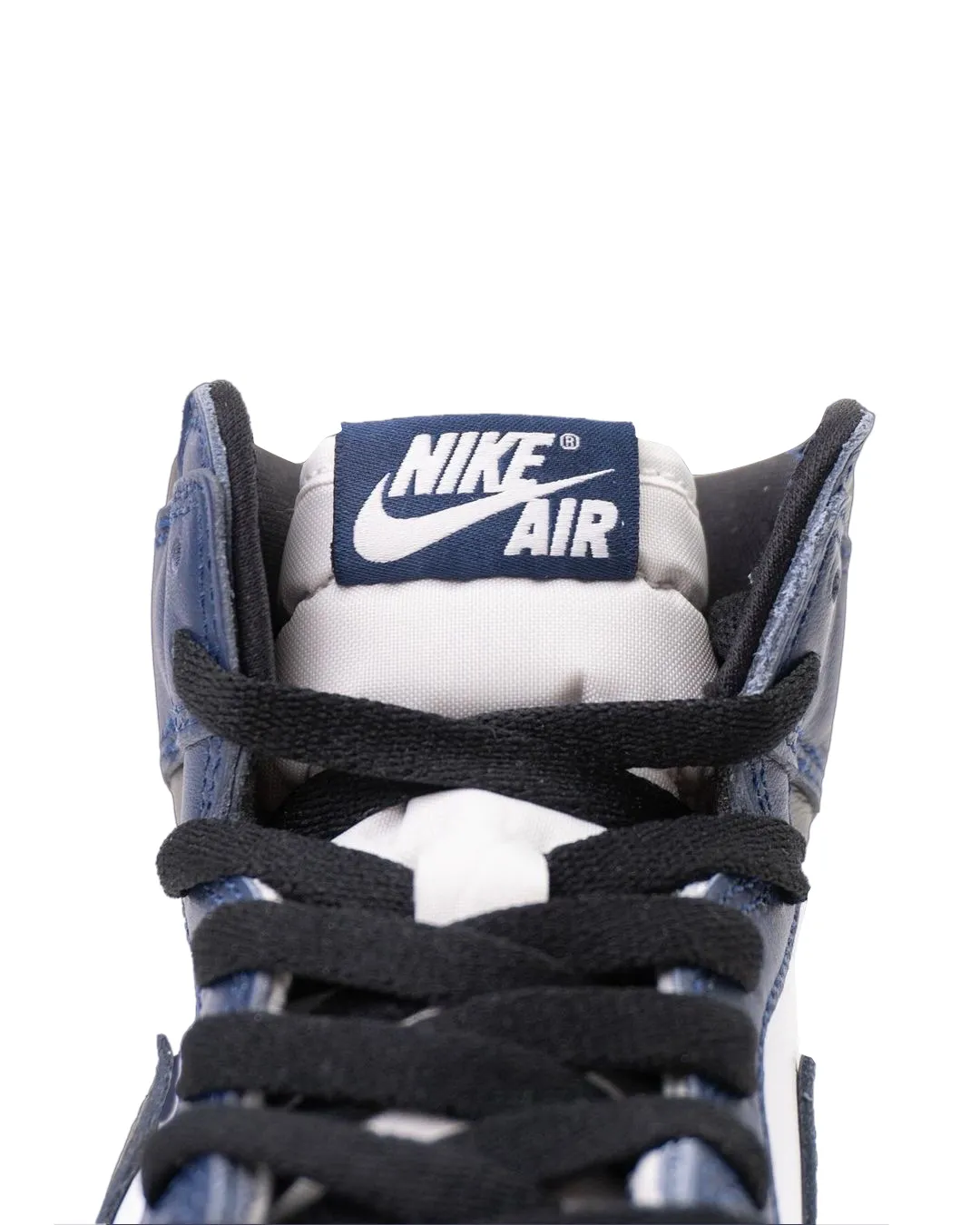 air jordan 1 high og midnight navy 4