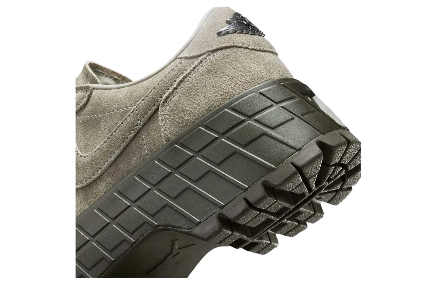 air jordan 1 low brooklyn wmns spruce fog cargo khaki 6