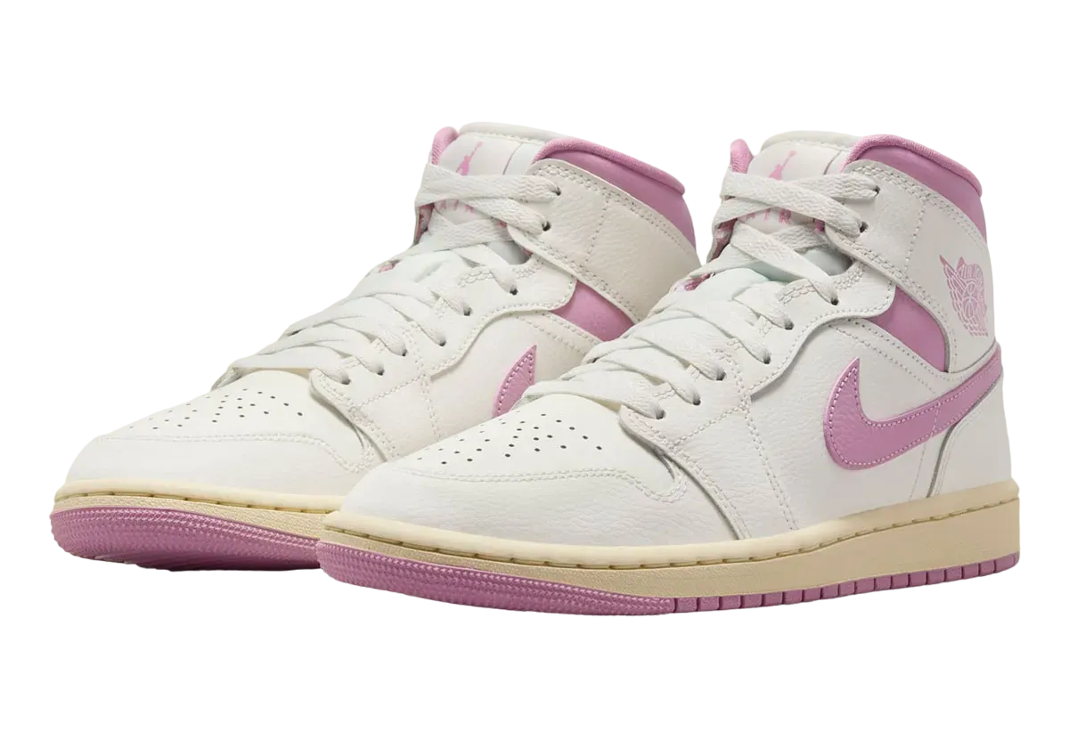 air jordan 1 strawberries cream 0