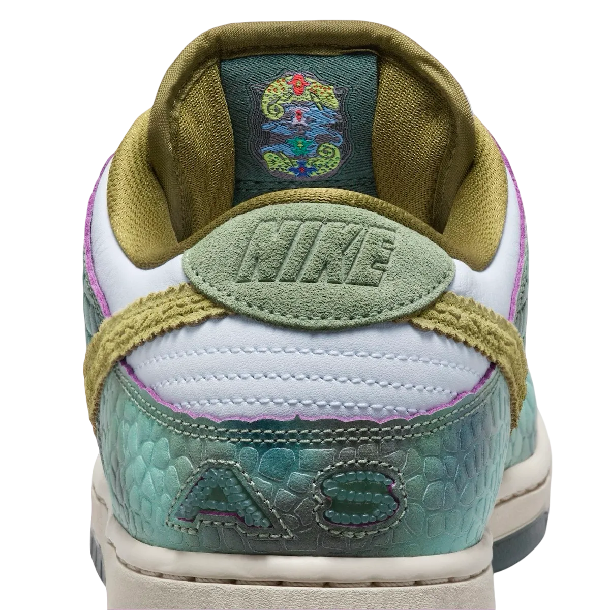 alexis sablone x nike sb dunk low 7