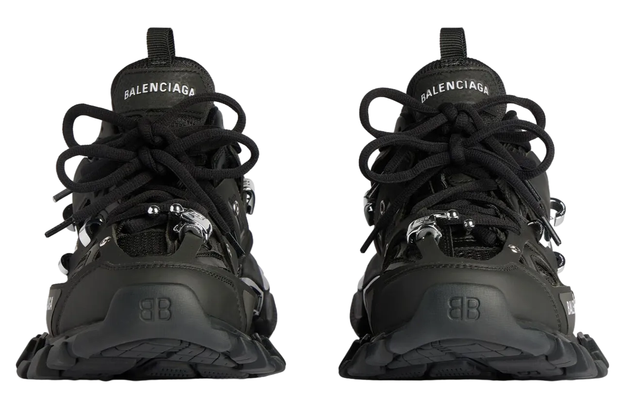 balenciaga track piercing black 1