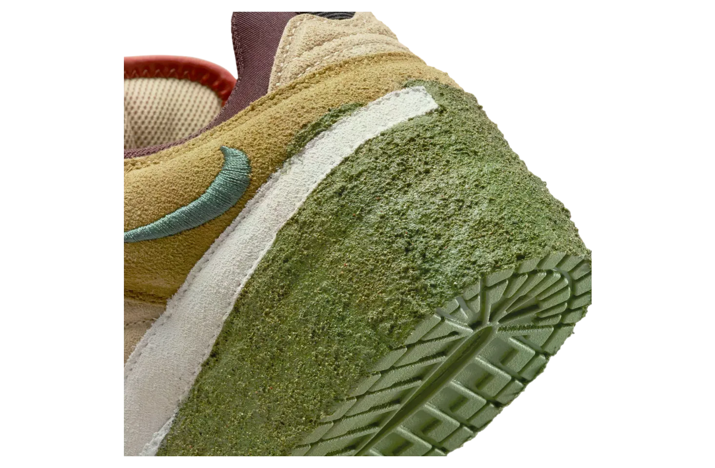 cpfm x nike flea 1 barley desert moss 7