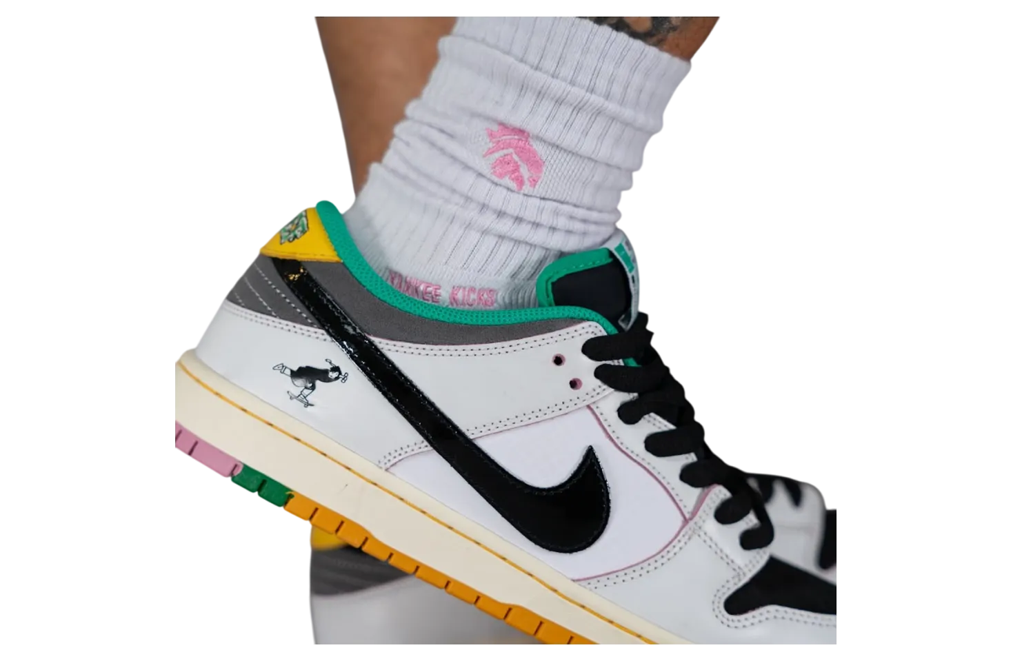csef x nike sb dunk low summit white clear emerald 10
